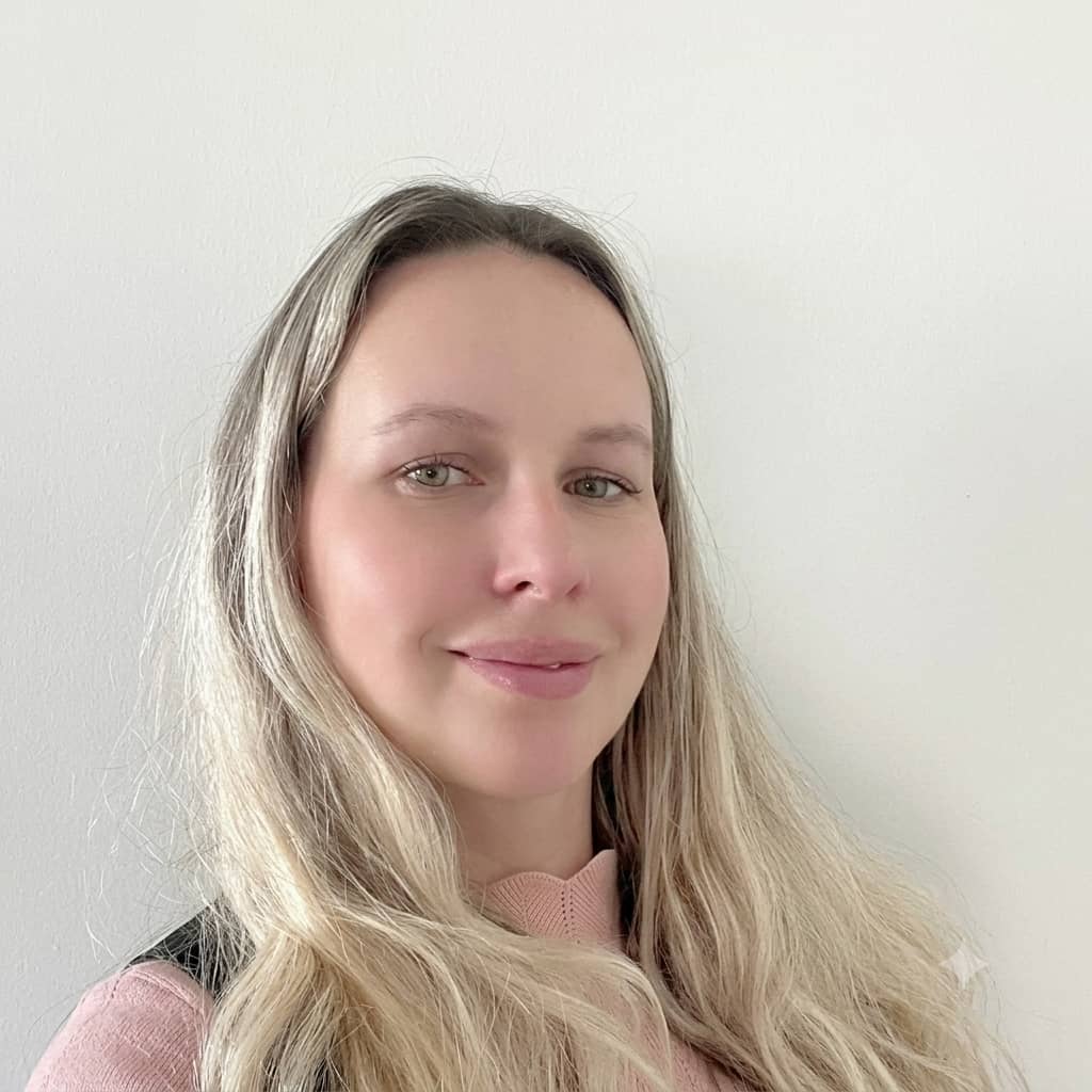 Portrait of Darina Matskovich, Recruiter — Technology
